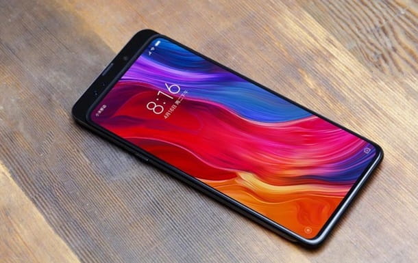 Президент Xiaomi рассекретил неанонсированный смартфон Mi Mix 3